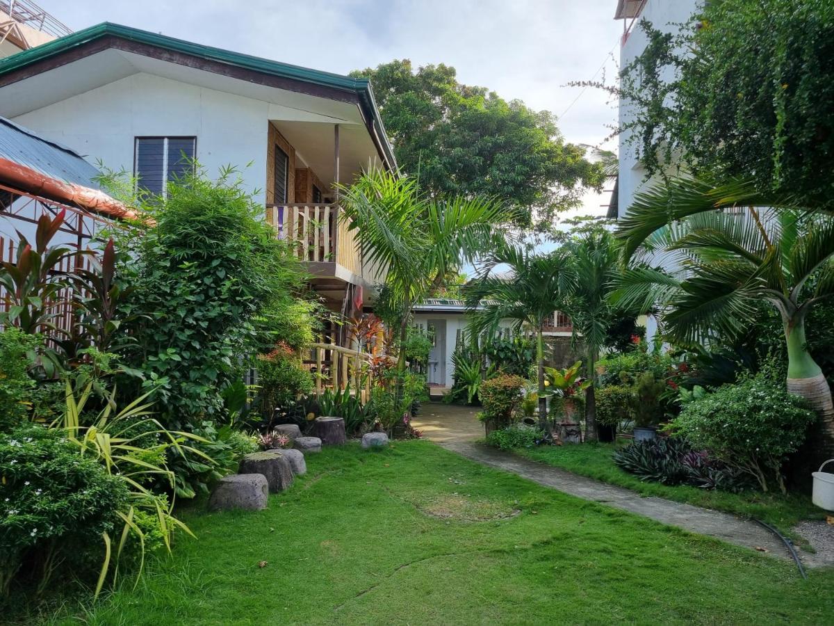 Southpoint Hostel Moalboal Luaran gambar